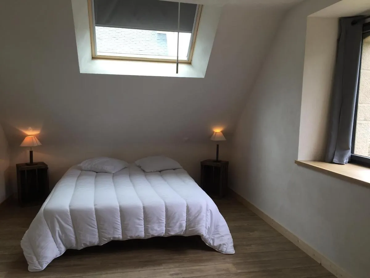 Holiday home Les Gites Du Plec - Piscine Locoal-Mendon